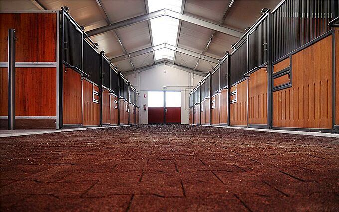 REGUPOL equestrian floors at Spanish top class equestrian centre